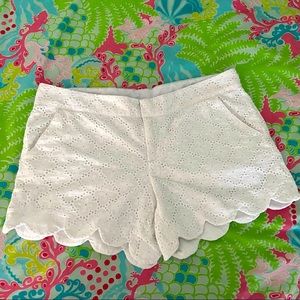 Gorgeous Lilly Pulitzer White Eyelet Shorts 💗🌴💗